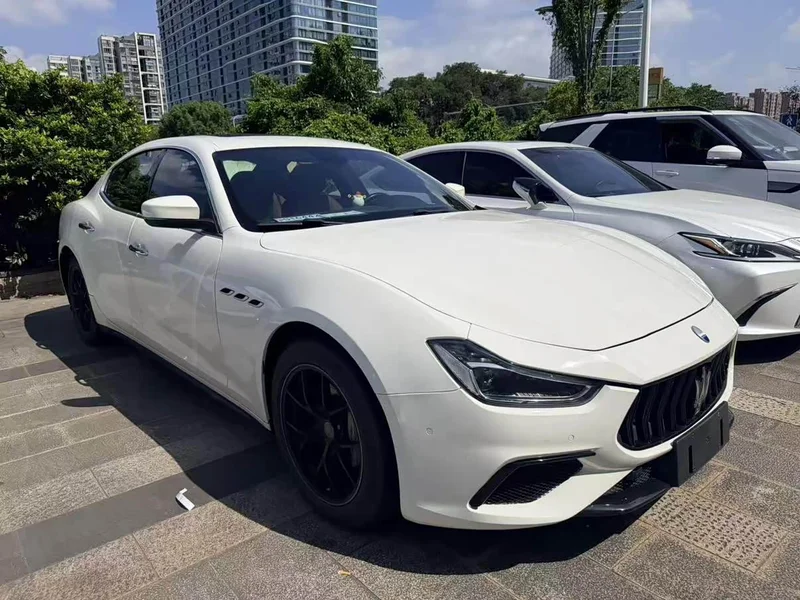 Maserati Ghibli — фото 3