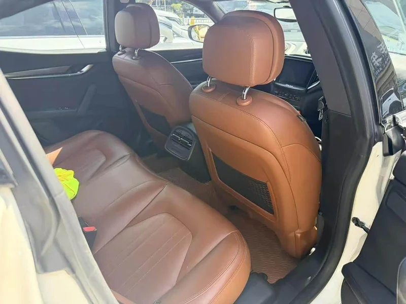 Maserati Ghibli — фото 6