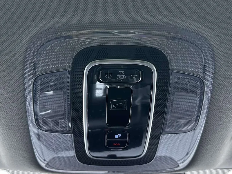 Hyundai Elantra — фото 17