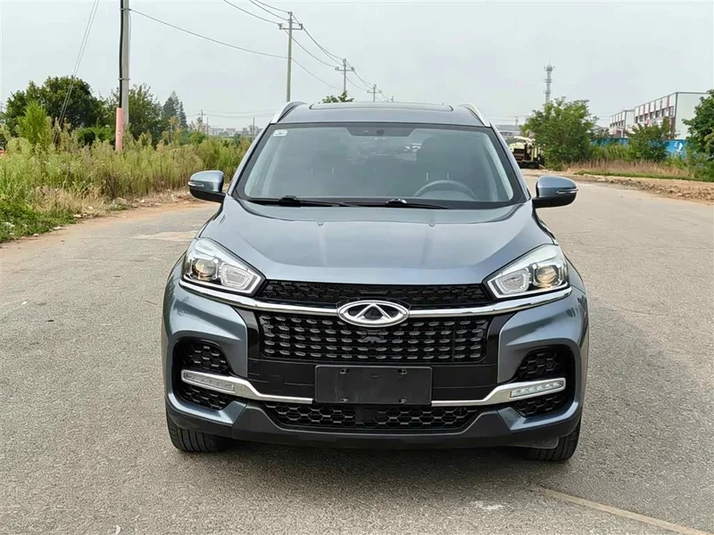 Chery Tiggo 8 — фото 2