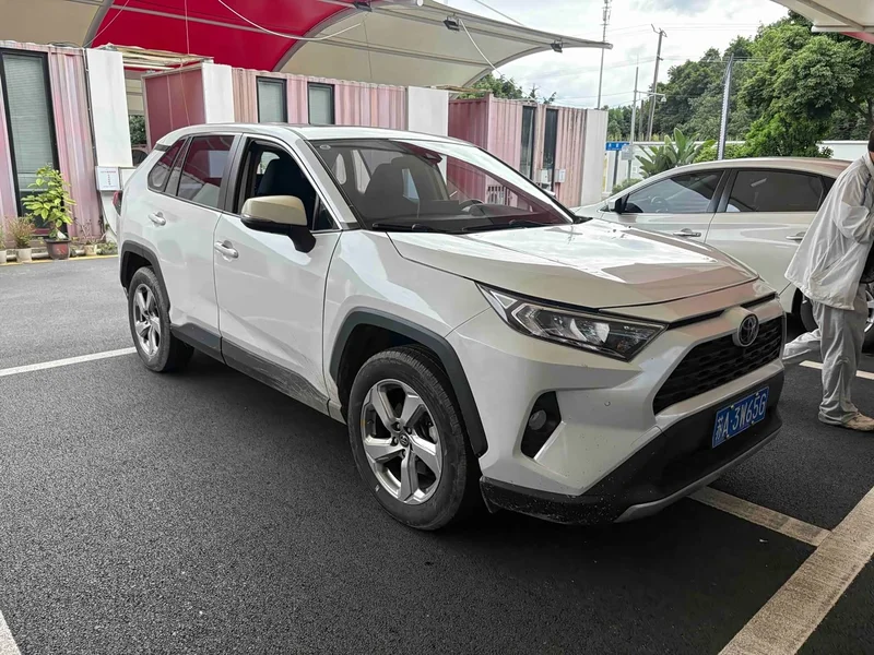 Toyota RAV4 Rongfang — фото 3