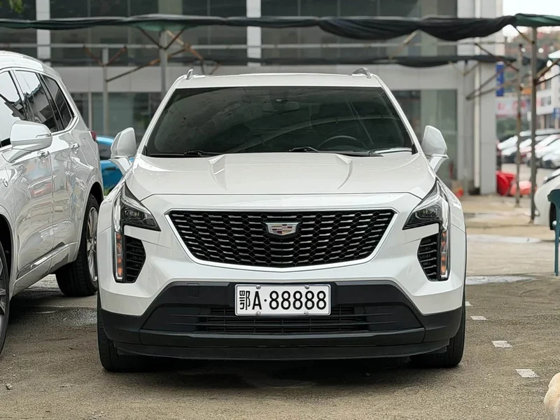 Cadillac XT4 — фото 2