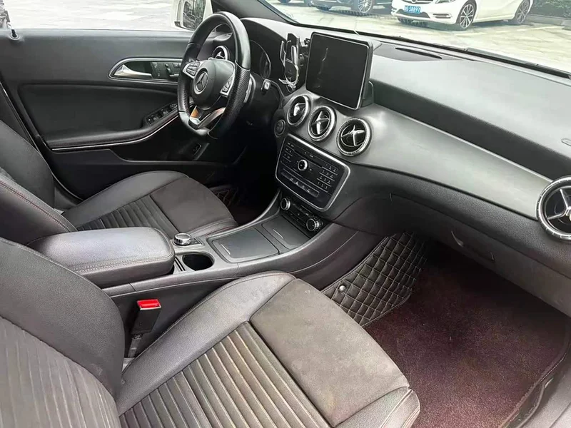 Mercedes-Benz CLA (Imported) — фото 14