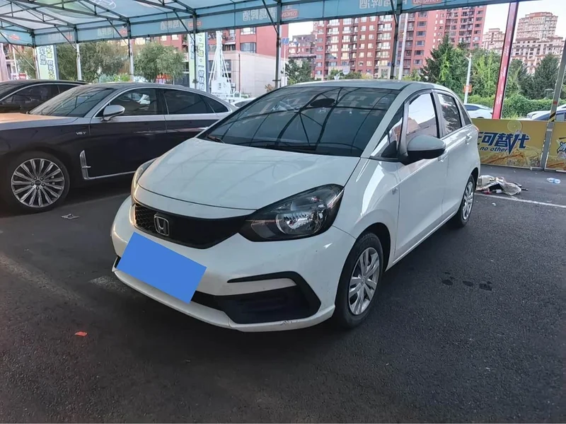 Honda Fit — фото 1