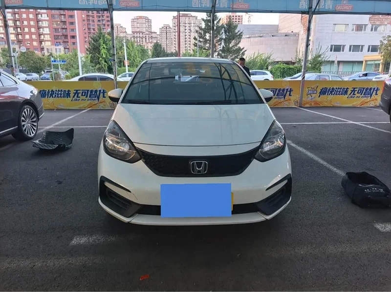Honda Fit — фото 4