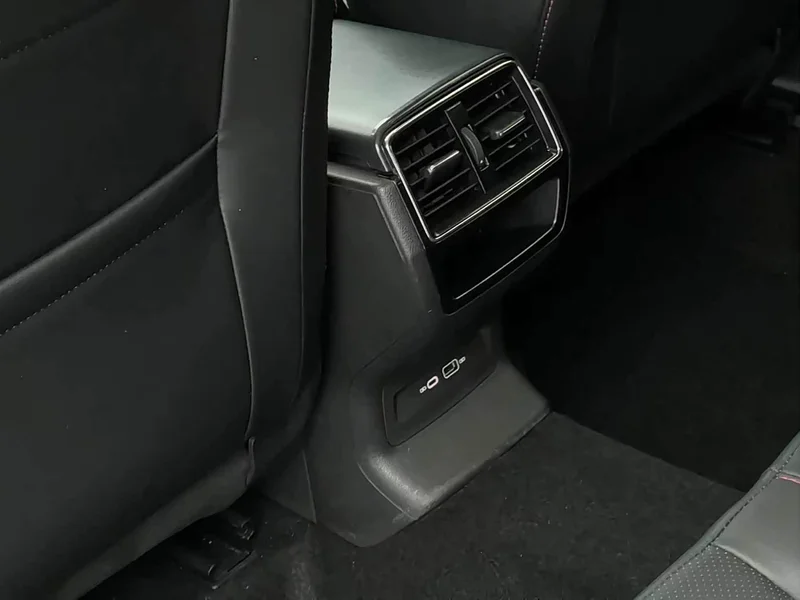 Skoda Karoq — фото 14