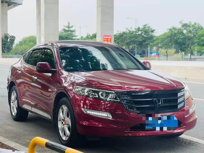 Honda Crosstour — фото 2