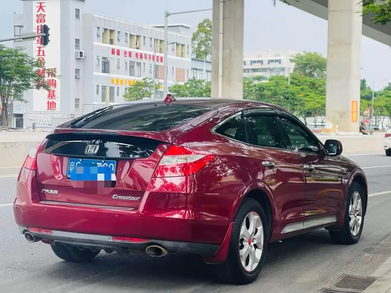 Honda Crosstour — фото 5