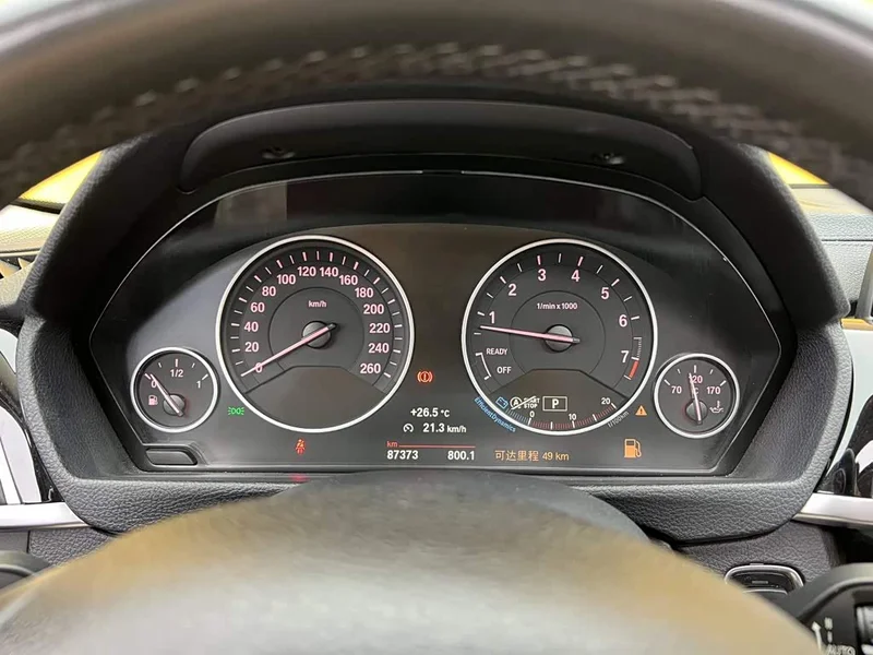 BMW 3-Series — фото 15