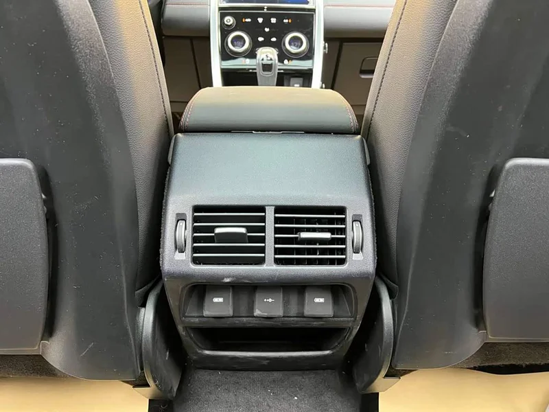 Land Rover Discovery — фото 13