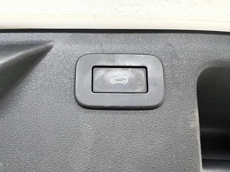 Land Rover Discovery — фото 36