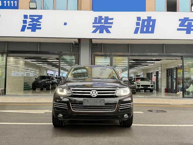 Volkswagen Touareg — фото 2