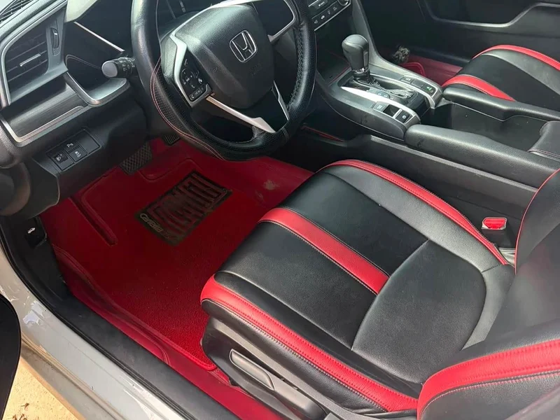 Honda Civic — фото 2