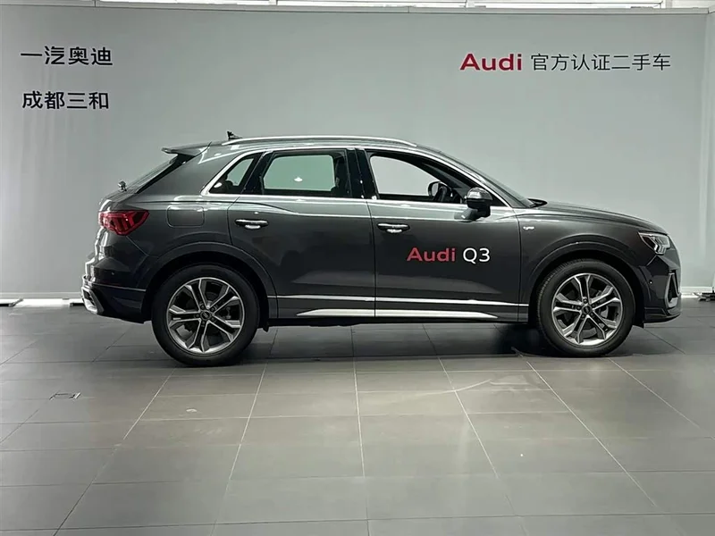 Audi Q3 — фото 3