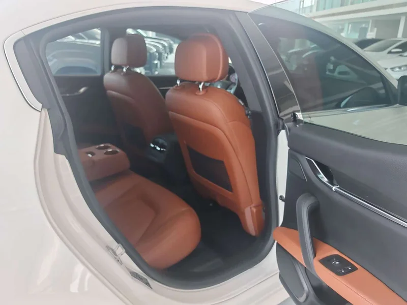 Maserati Ghibli — фото 18