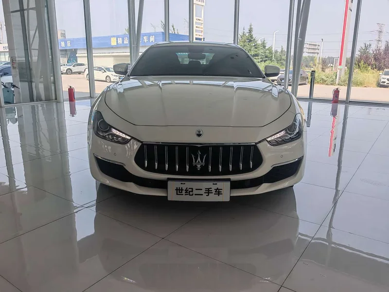 Maserati Ghibli — фото 2