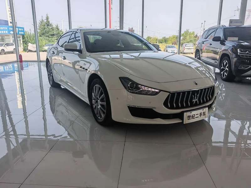 Maserati Ghibli — фото 3
