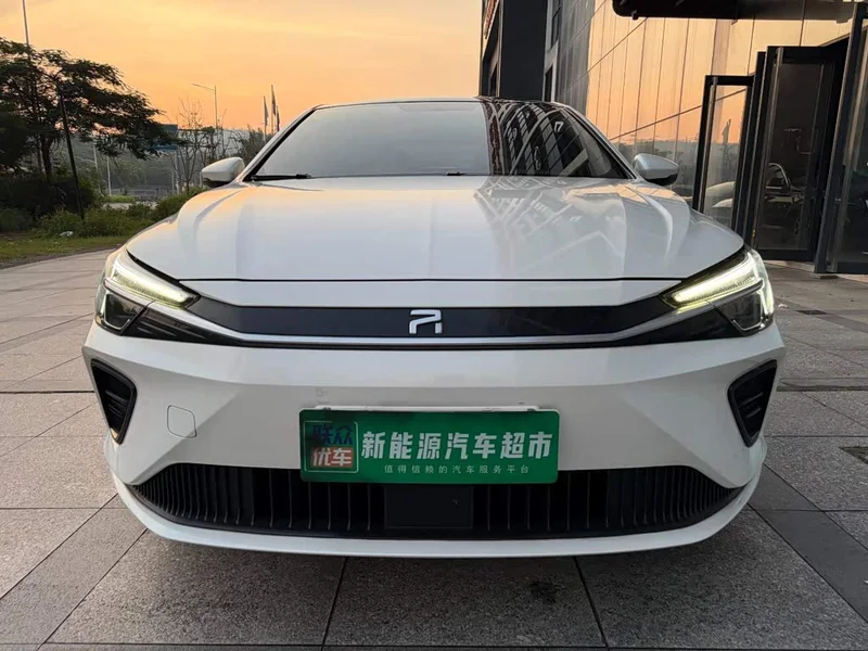 Roewe FEIFAN ER6 — фото 2