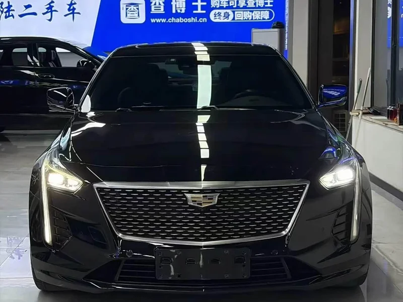 Cadillac CT6 — фото 8
