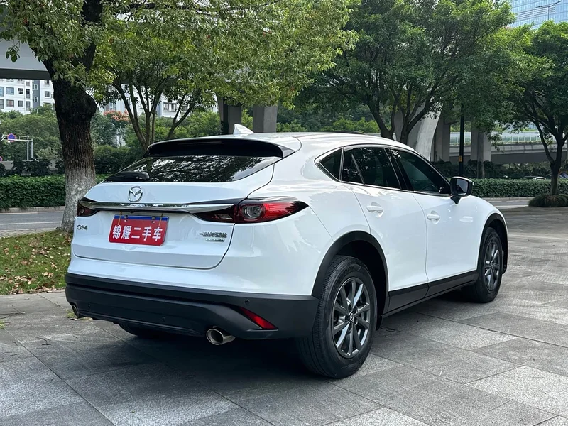 Mazda CX-4 — фото 9