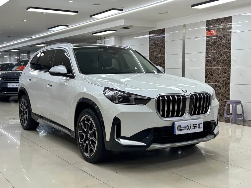 BMW X1 — фото 3