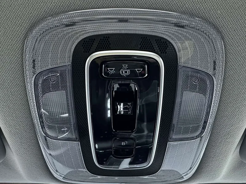 Hyundai Elantra — фото 17