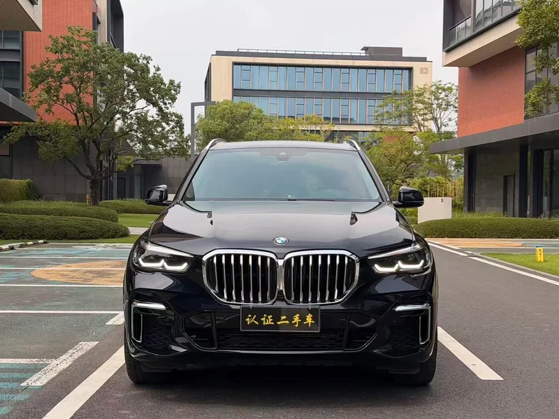 BMW X5 — фото 2