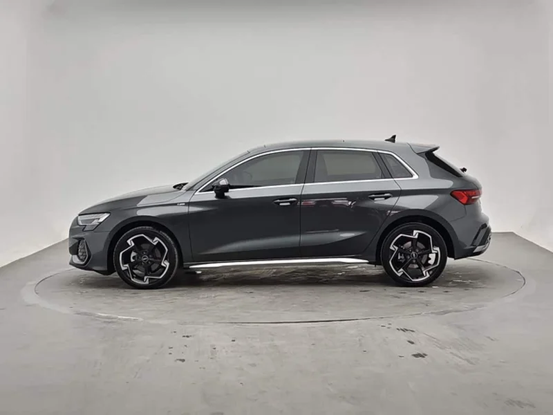 Audi A3 — фото 2