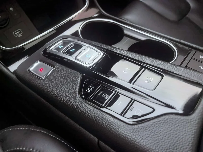Hyundai Santa Fe — фото 20