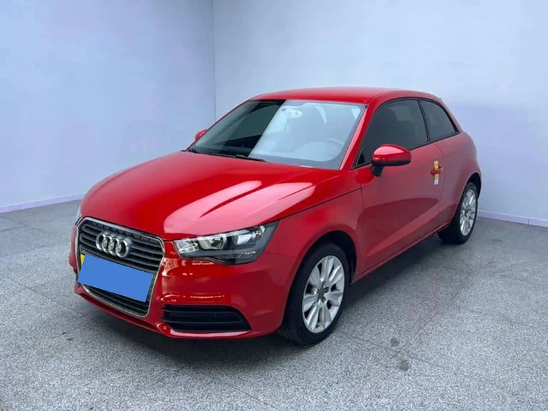 Audi A1 — фото 1
