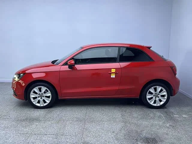 Audi A1 — фото 9