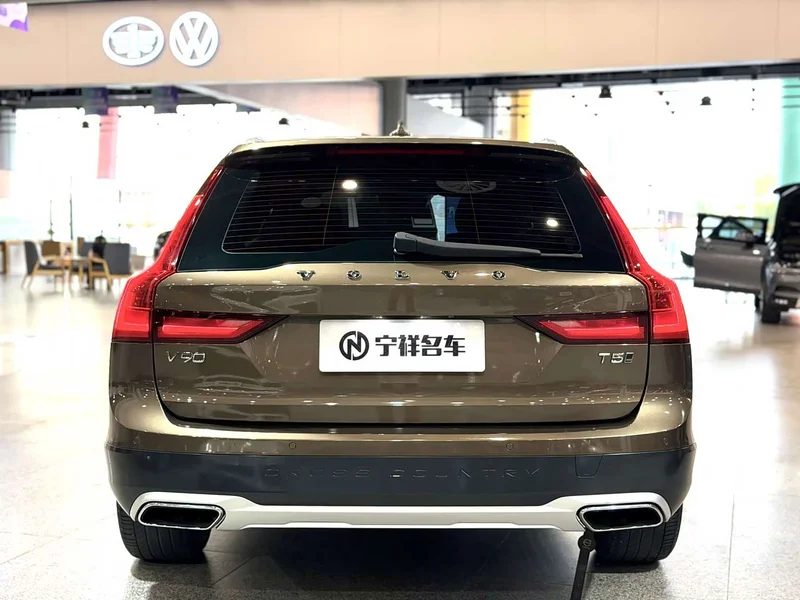 Volvo V90 — фото 4