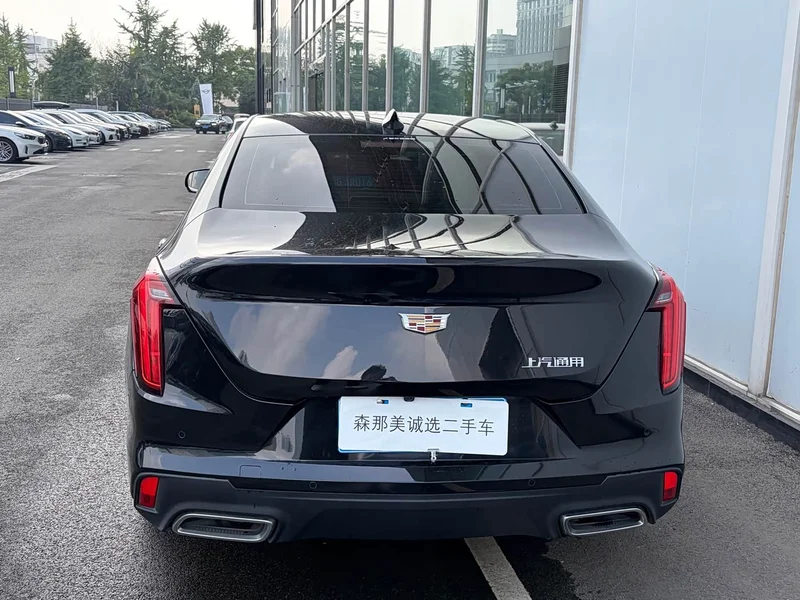 Cadillac CT4 — фото 5