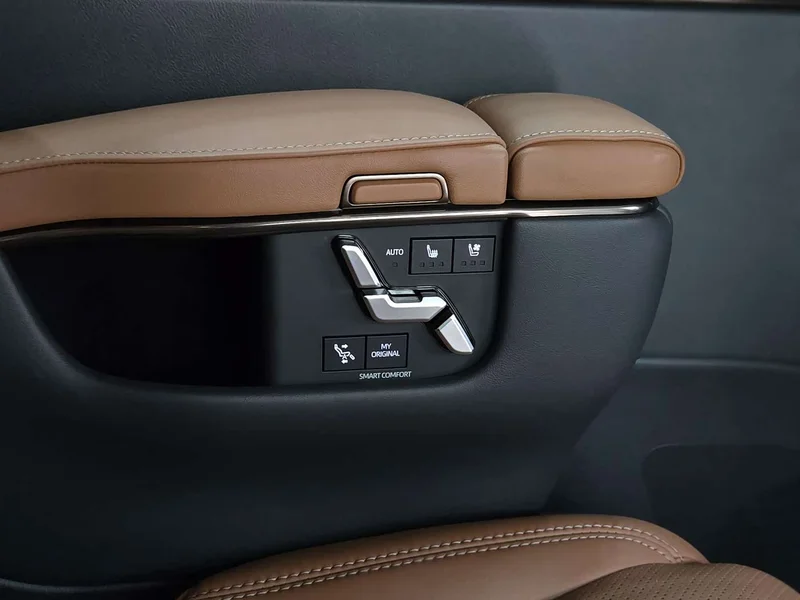 Toyota Vellfire — фото 12