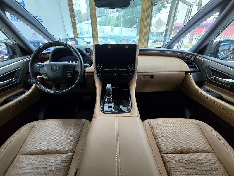 Toyota Vellfire — фото 6