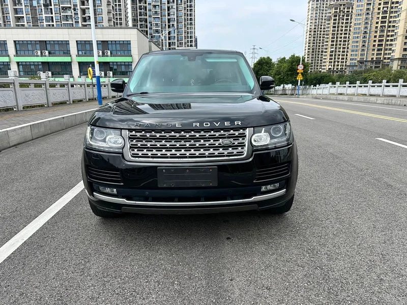 Land Rover Range Rover — фото 1