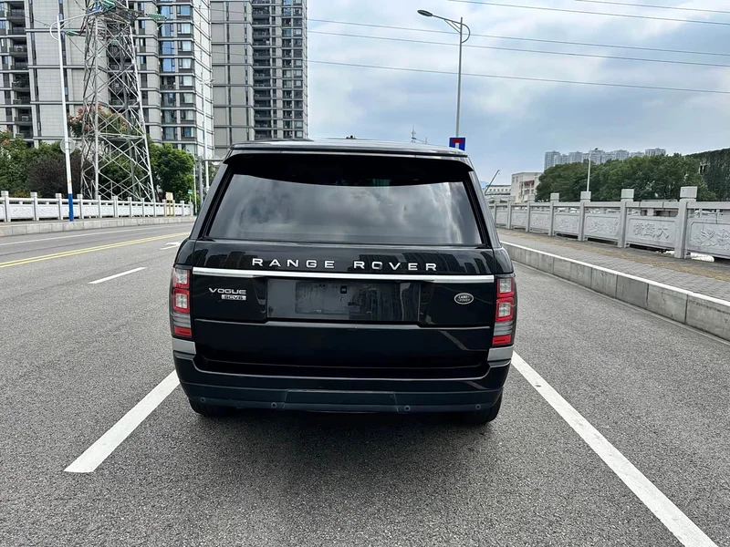 Land Rover Range Rover — фото 12