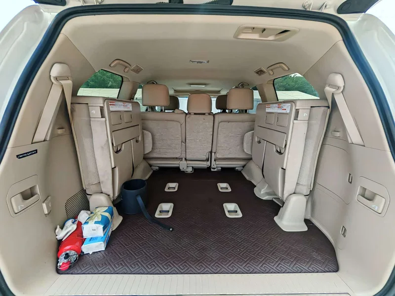 Toyota Land Cruiser (Imported) — фото 18