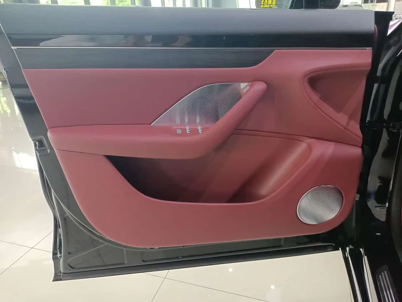 Chery Luxeed R7 — фото 10