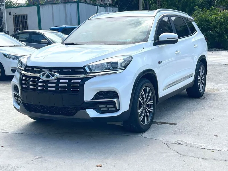 Chery Tiggo 8 — фото 1