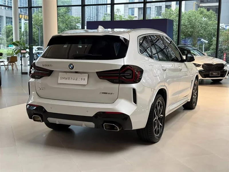 BMW X3 — фото 10