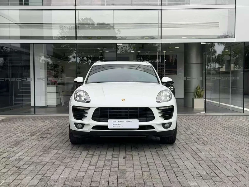 Porsche Macan — фото 5