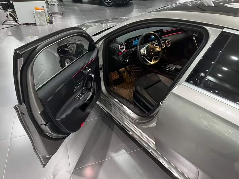 Mercedes-Benz A-Class — фото 13