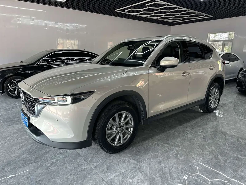 Mazda CX-5 — фото 1