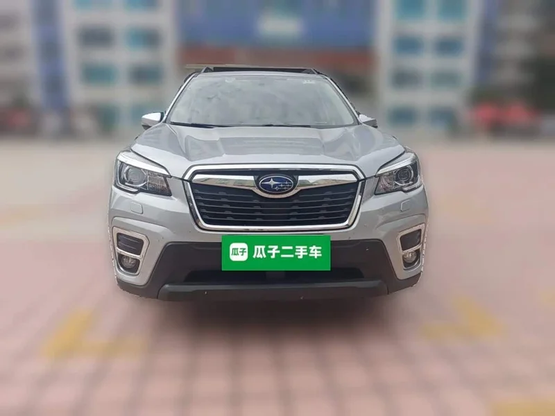 Subaru Forester — фото 2