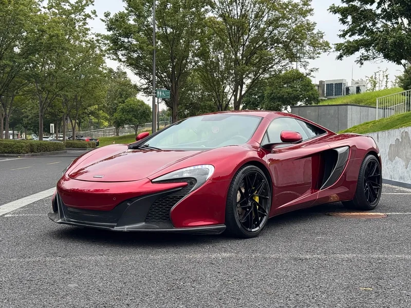 McLaren 12C — фото 1