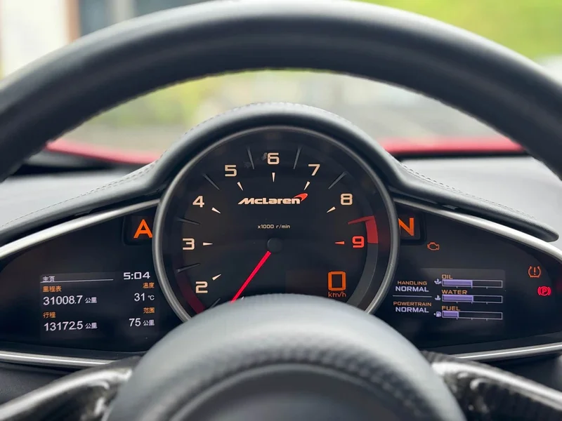McLaren 12C — фото 12