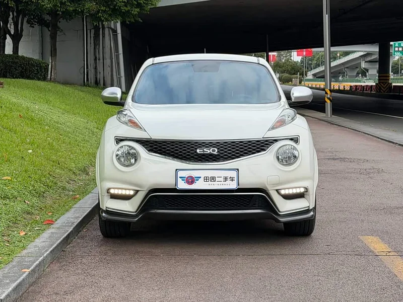 Infiniti ESQ — фото 2