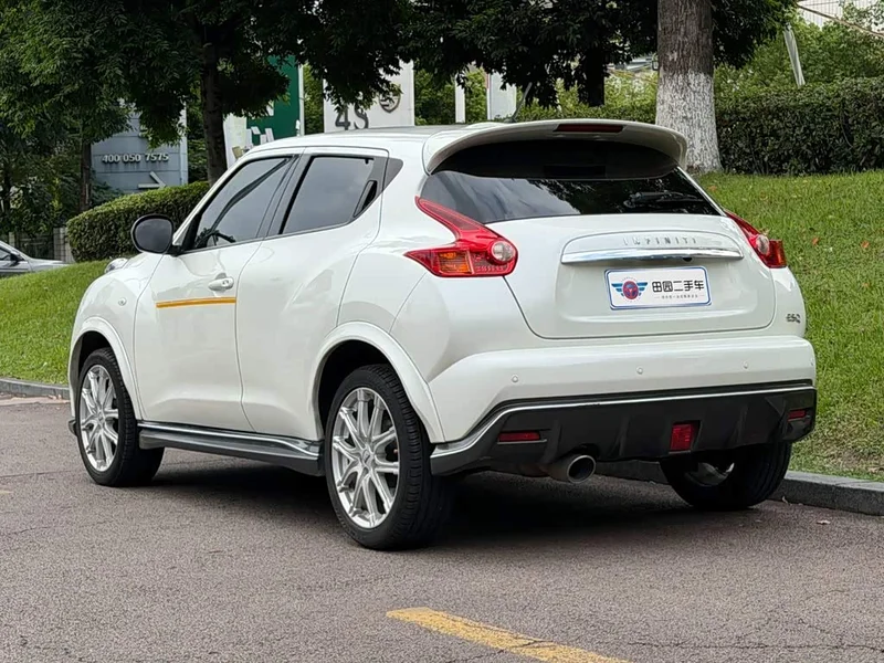 Infiniti ESQ — фото 4