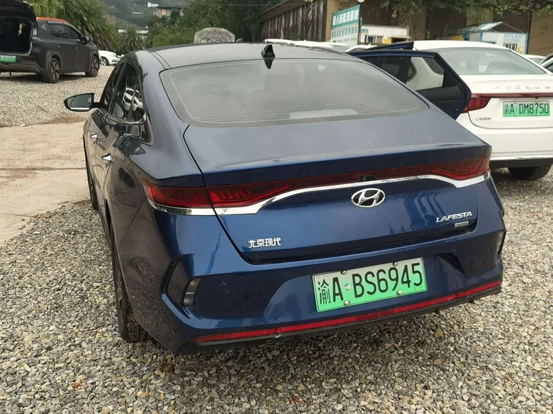 Hyundai Fista — фото 13